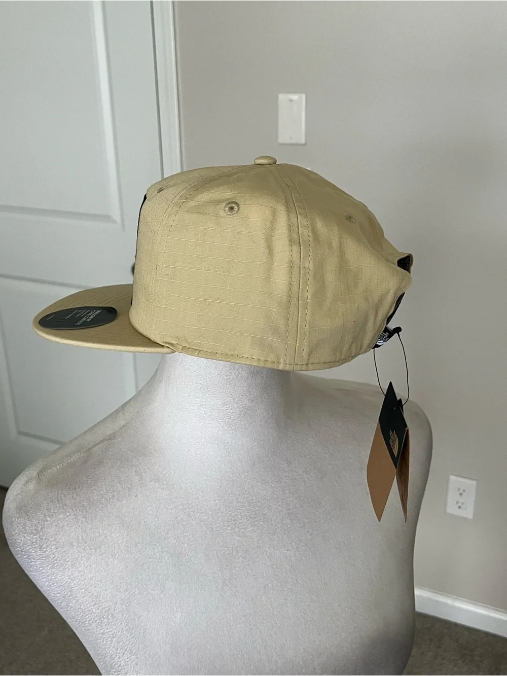 NWT The North Face Phil Henderson Tan Patch Logo Snapback Hat One Size